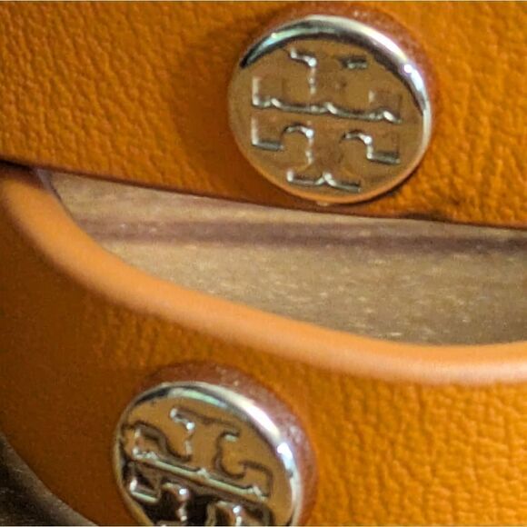 Tory Burch Logo Stud Wrap Bracelet - Picture 5 of 5